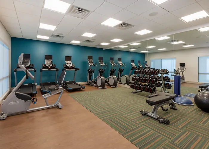 Holiday Inn Express & Suites Brunswick-Harpers Ferry Area By Ihg